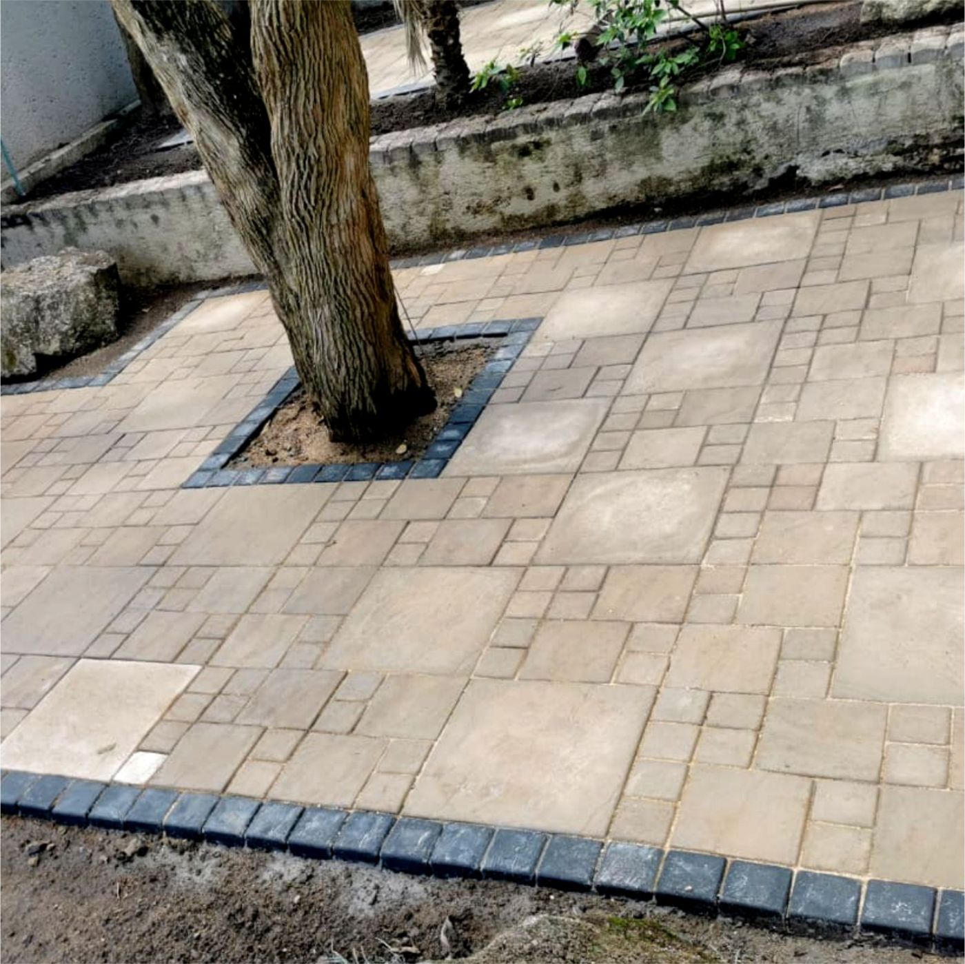 Backyard revival paving 4