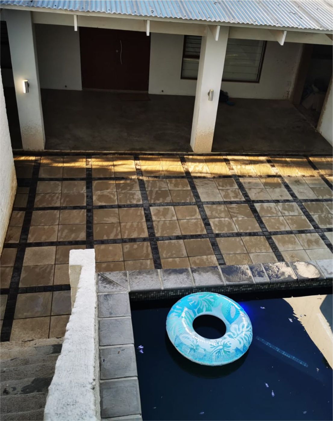 Stoep refresh paving 2